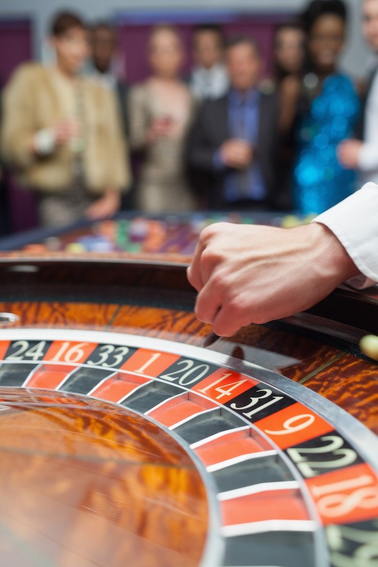 wap asustoto app interface showing Liga 1 football markets, live blackjack, and slot games